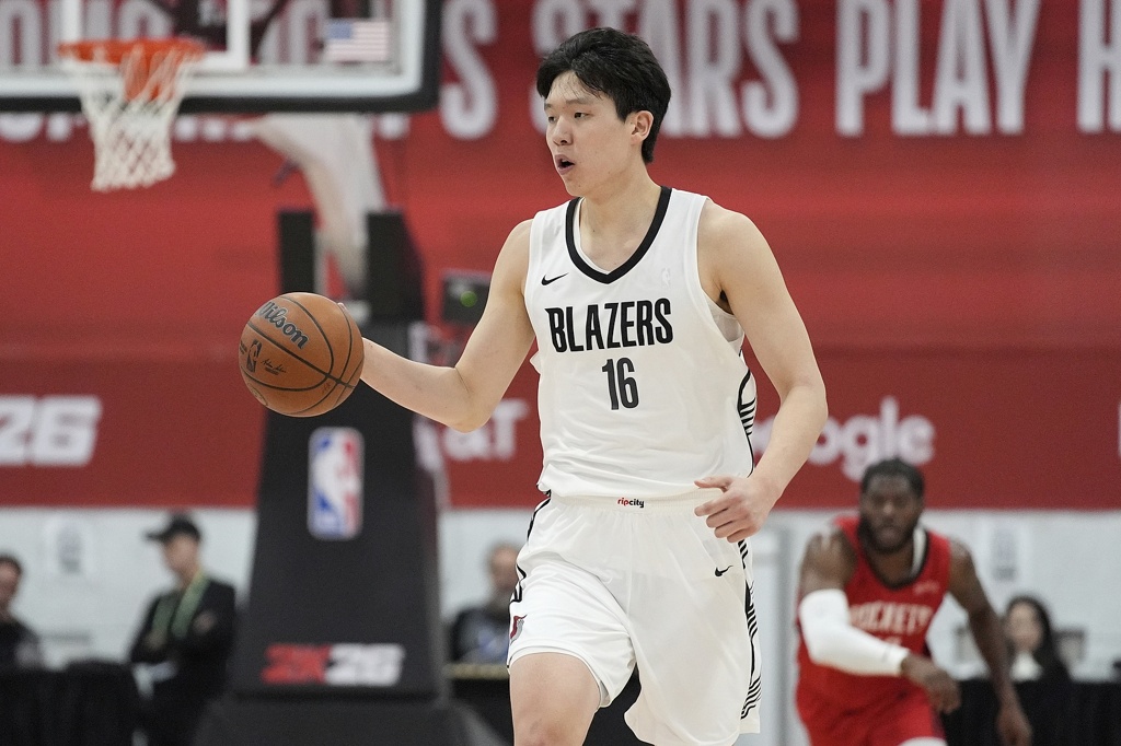队记:罗威下赛季至少休息17场 这时杨瀚森就是中锋位置的2号人选